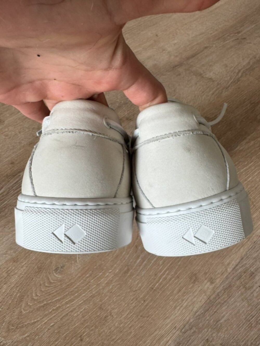 BRAND NEW KOIO Ivory Leather Boat Shoes in Size 10 - Picture 6 of 10
